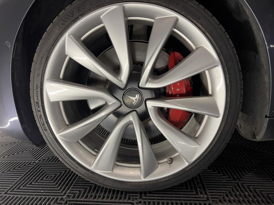 Tesla Model 3 Performance Dual Motor AWD