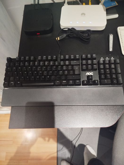 Teclado Gamer AOC GK500