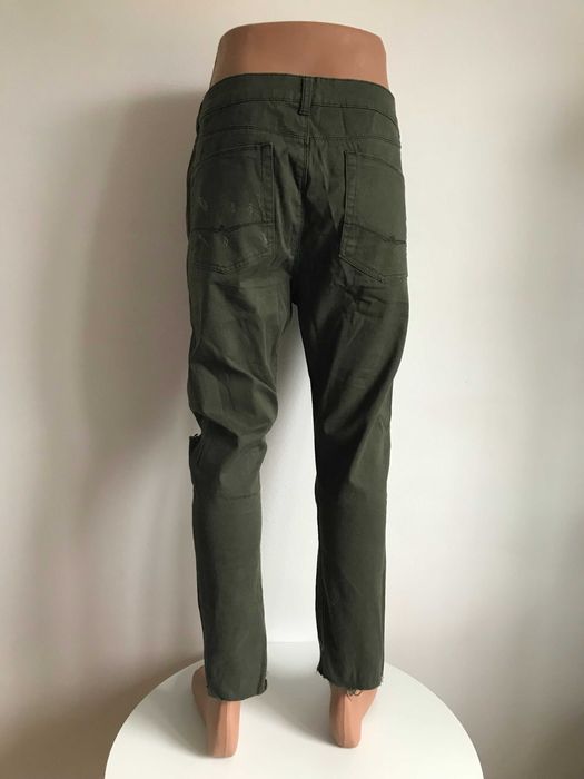 Nowe rurki spodnie dziury material meskie zielone khaki L