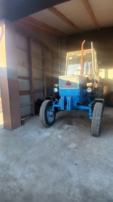 Продам трактор ЮМЗ  в доста хорошому стані