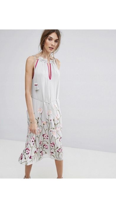 Haft midi koronka tiul kwiaty cekiny Asos fredzle maxi długa