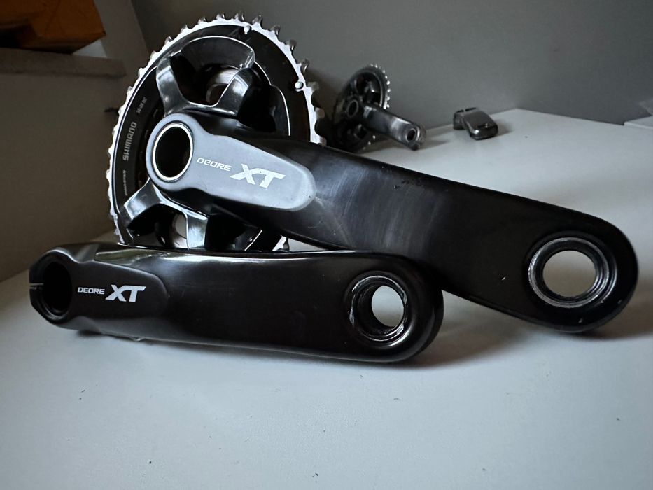Korba Shimano Deore XT FC-M8000-B Boost 175 mm 36/26T Hollowtech II 2x11