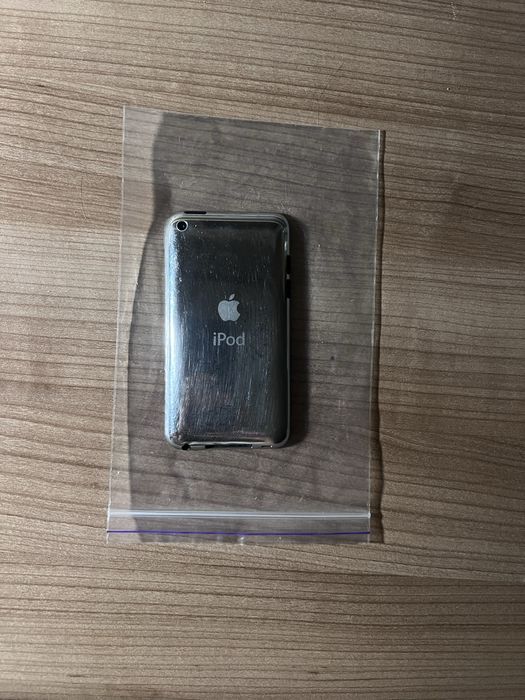 IPod Touch 4 gen 32gb б/у плеер