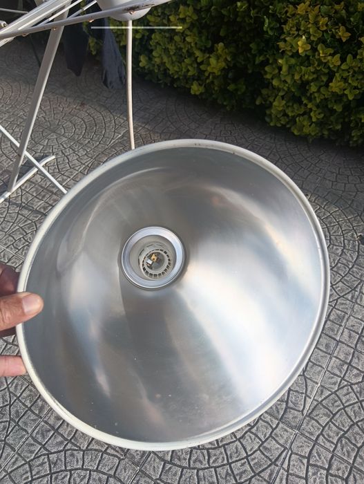 Candeeiro de teto tipo industrial