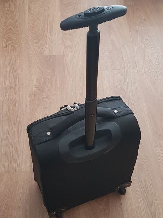 Mala Viagem Cabine BERG - Leve e Prática