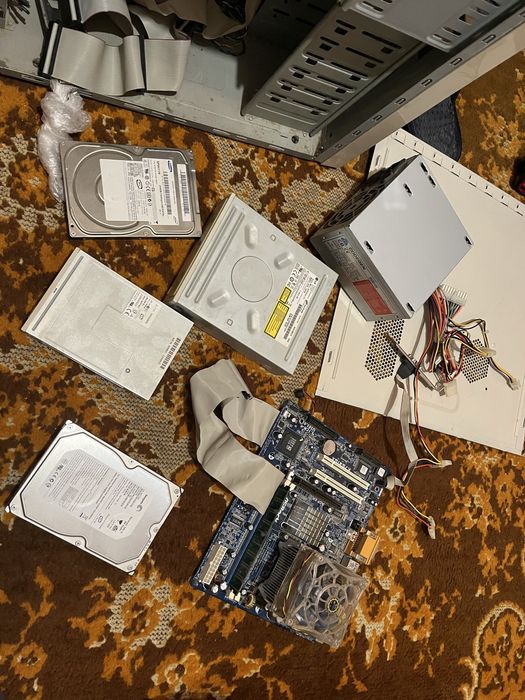 Старый компьютер