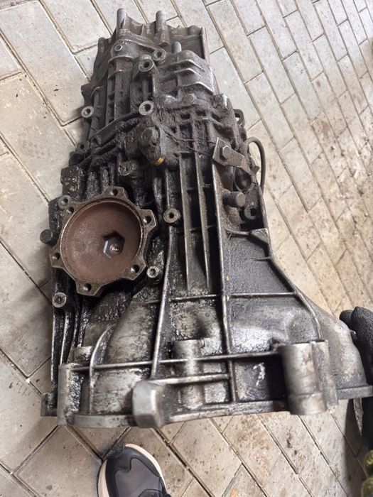 Коробка передач на vw passat 1.9 tdi пʼятиступка