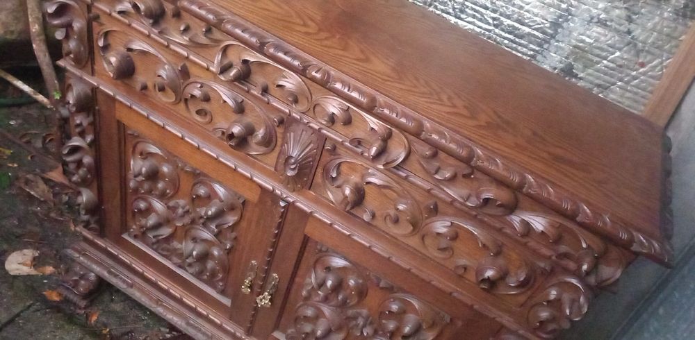 Móvel renascentista