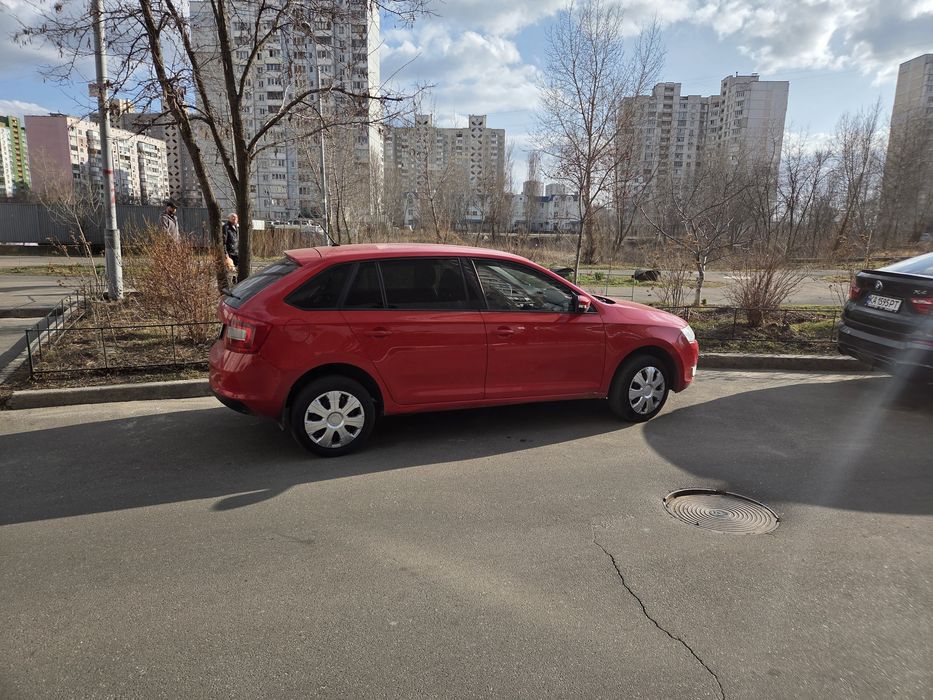 Шкода Spaceback Rapid