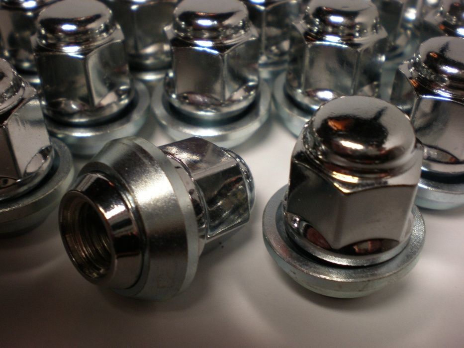 Гайка Форд под оригинальные диски форд