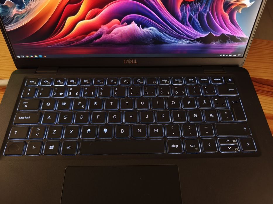 Dell Latitude 7420 16/256 100%sRGB