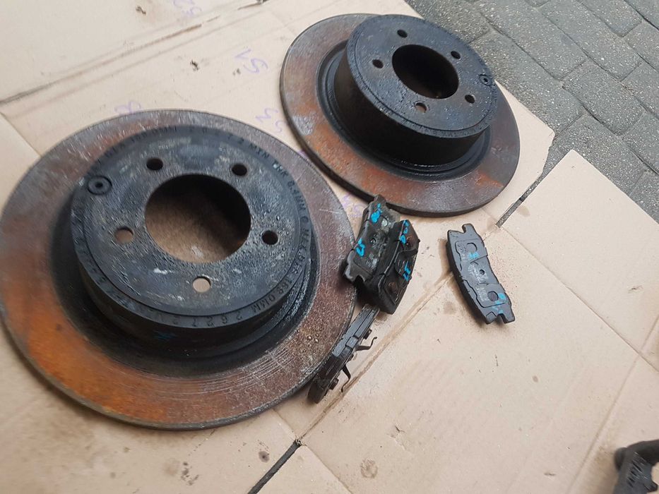 bębny tarcze klocki hamulcowe tylne jeep compass patriot dodge caliber