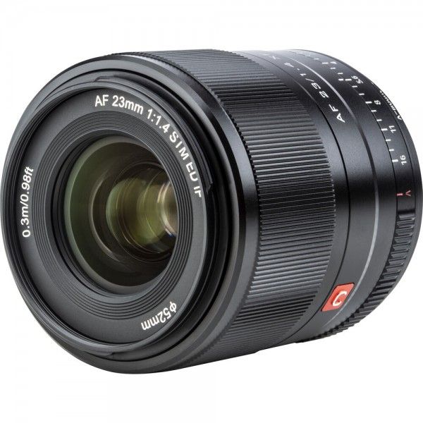 Объектив Viltrox AF 23mm f/1.4 XF для камер FUJIFILM X