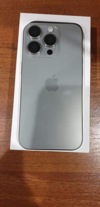 Iphone 15 pro , 128 gb, не включається, iphone