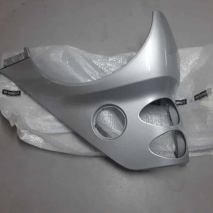 Vendo 2 guarda lamas(esq e drt) trás smart 451 modelo 2010 como novos