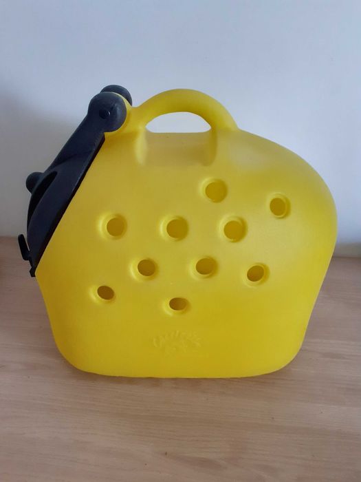 Transportadora para animais em plástico rígido Coccinella