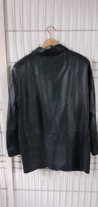 Casaco em pele preto homem