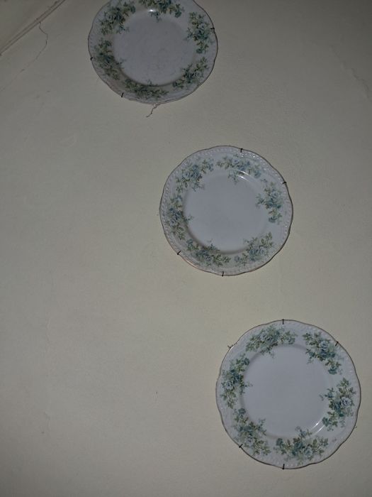 Tres pratos antigos