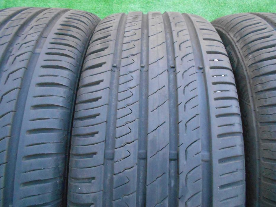 Opony letnie 225/50 R17 98 V Barum Bravuris 5hm
