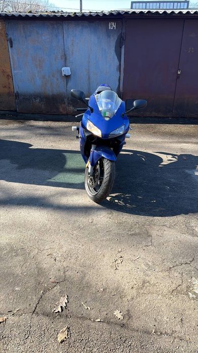 Продам Хонду цбр 600