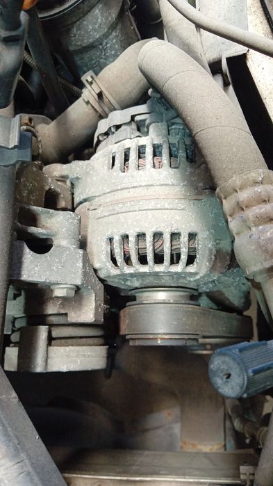 Alternador VOLKSWAGEN Polo (9N)