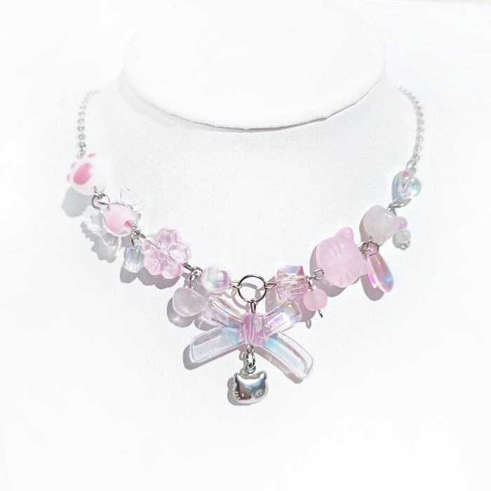 Kitty necklace, różowy naszyjnik z zawieszką z kotkiem