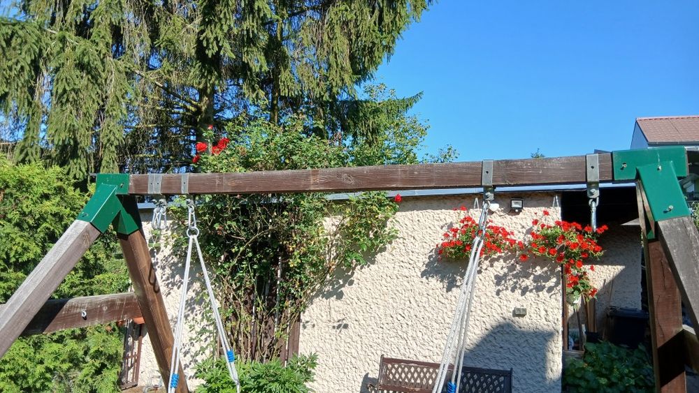 Huśtawka ogrodowa drewniana nowy impregnat  bocianie gniazdo