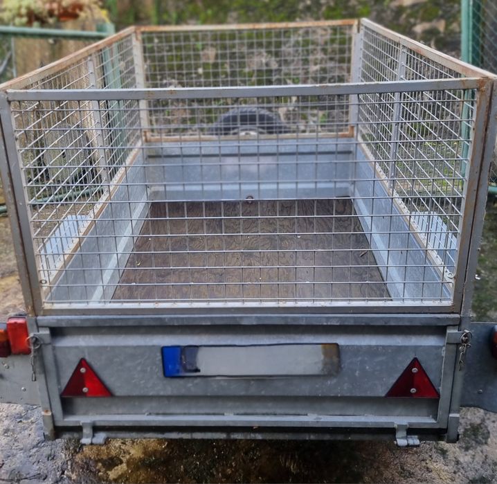 Reboque fabrico Goett