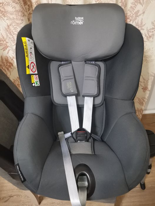 Britax Romer Dualfix M i-size, obrotowy,  9-18 kg