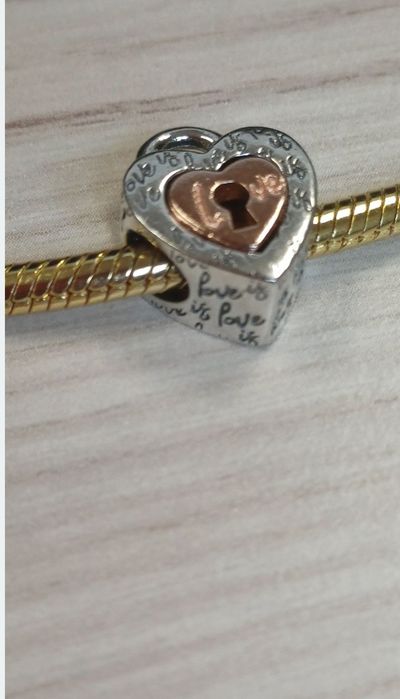Charms do bransoletki pandory