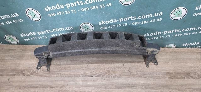 Підсилювач переднього бампера Skoda Roomster 2008-2010р