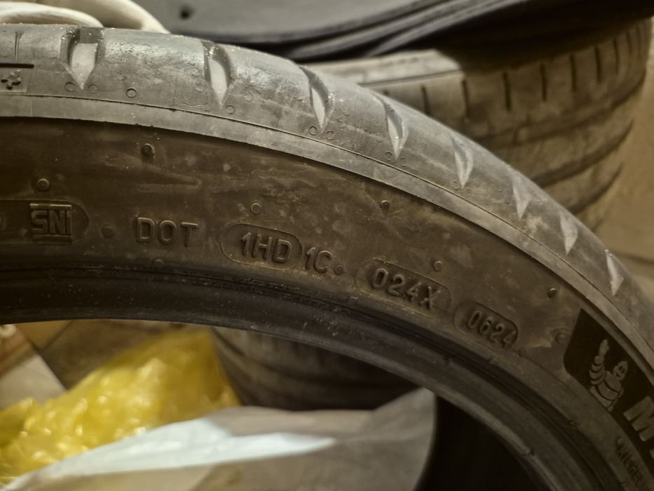 Michelin Pilot Sport 5 245/40r19 275/35r19