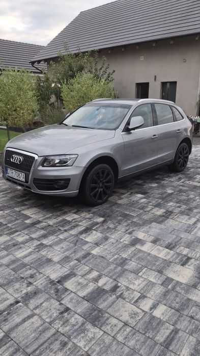 Audi Q5 8R 2009r