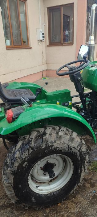 Продам міні трактор КЕНТАВР 240В