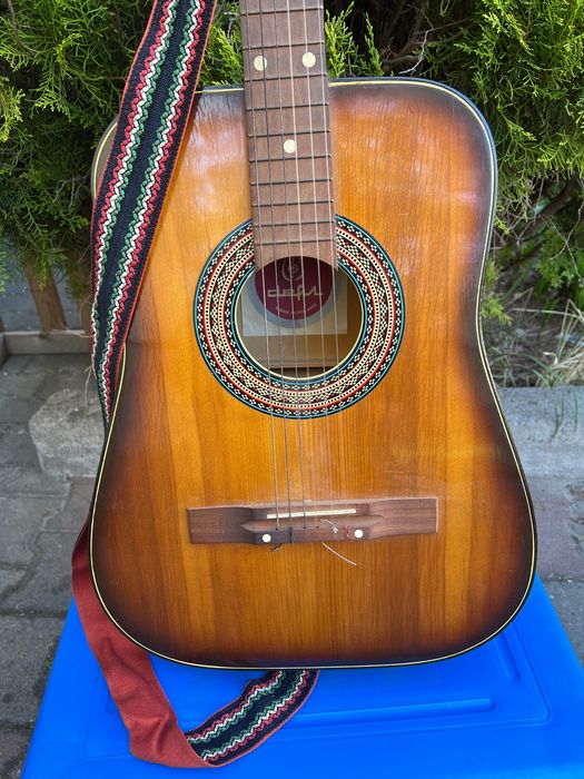 Gitara akustyczna