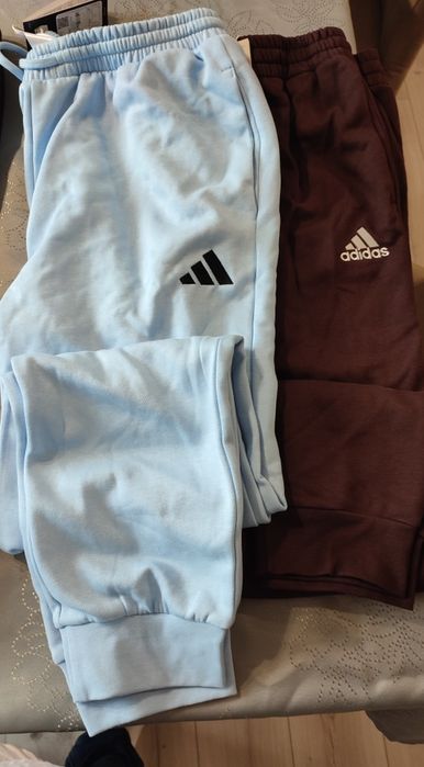 Spodnie dresowe adidas