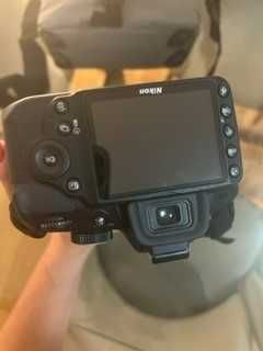 Máquina D3200 + AF-S NIKKOR 18-105 mm