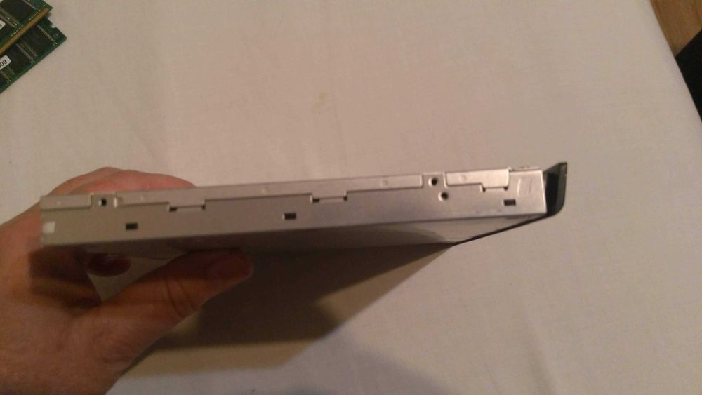 Wewnętrzny napęd DVD RW SD-R6372, Toshiba