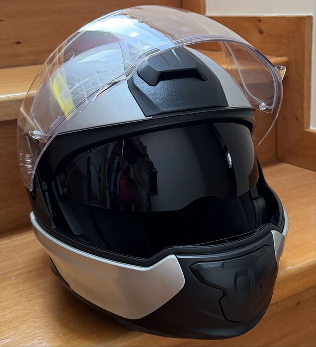 capacete modular da BMW System 7 Carbon EVO