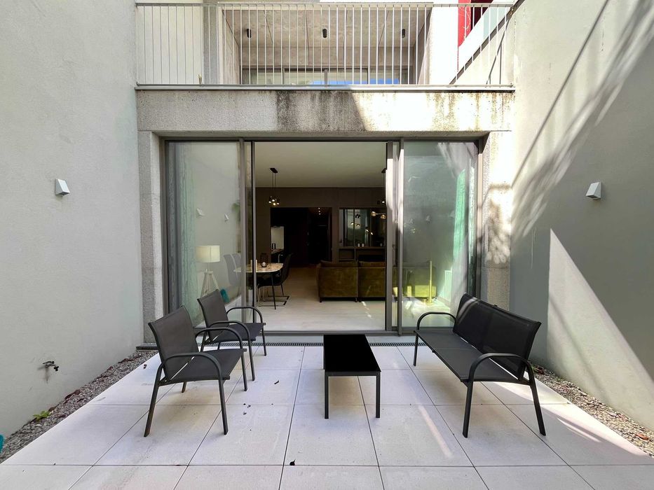 Arrendamento de apartamento T0+1 na Trindade