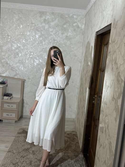 Плаття нарядне біле