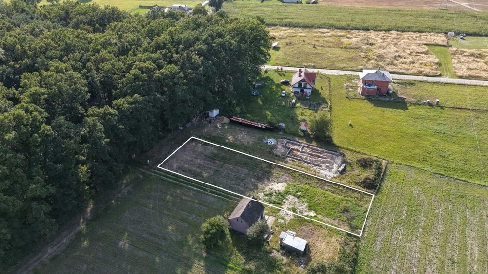 Działka z potencjałem zabudowy | Czerniejewo | 1193 m²