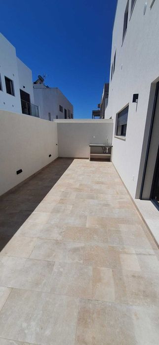 VENDO MORADIA UNIFAMILIAR V3  -  MONCARAPACHO FUSETA  -  LIGUE 926940546 E MARQUE A SUA VISITA