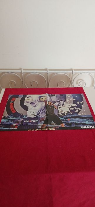 Poster Rihanna/Eminem,com defeito