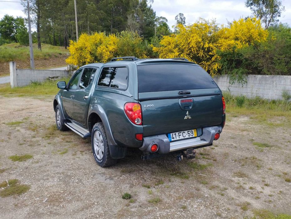 Pickup Mitsubishi L200 2.5 DI – D 4WD