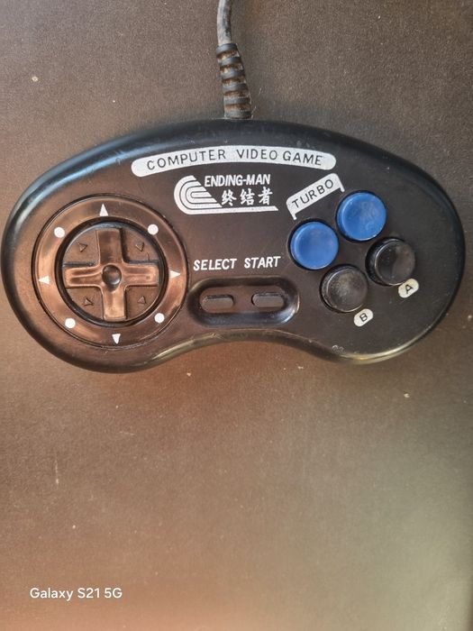 Konsola Pegasus IQ 502 + zasilacz i pad