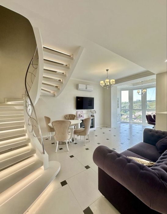 Продам 3х ком квартиру Победа, ЖК Акварель