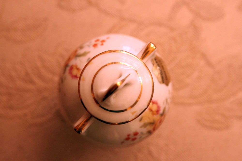 Peça em porcelana PV Porto de Mós