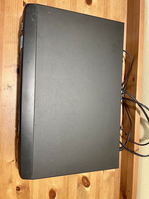 Magnetowid JVC HR -J249EE