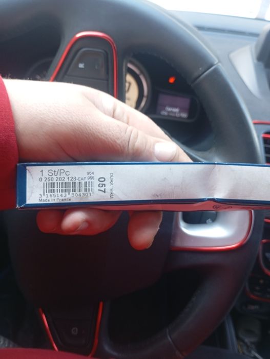 Продам свечі накала